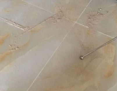 港北瓷砖空鼓维修公司分享粘合剂选择不当在瓷砖铺贴过程中可能导致以下问题