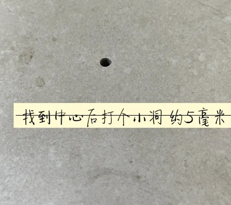 港北瓷砖空鼓维修公司专业解答在瓷砖铺贴过程中，如果砂料搅拌不均匀，将会带来以下问题